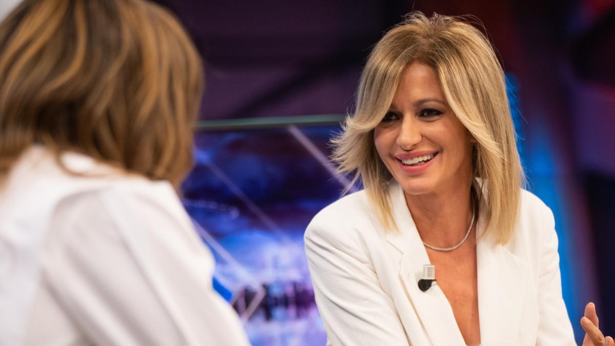 Susanna Griso conversando con Nuria Roca en 'El hormiguero'