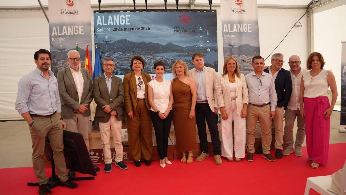 Inauguración de la Feria Tecnológica Provincial en Alange.