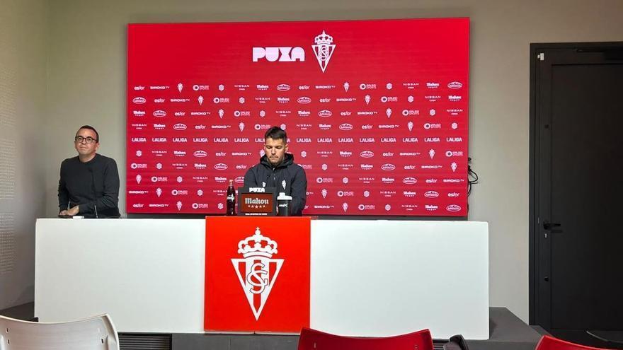 Larcamón, entrenador del Sporting, ante la irrupción de los canteranos de Mareo: "Siento que estoy presenciando el inicio de unas carreras muy prósperas"