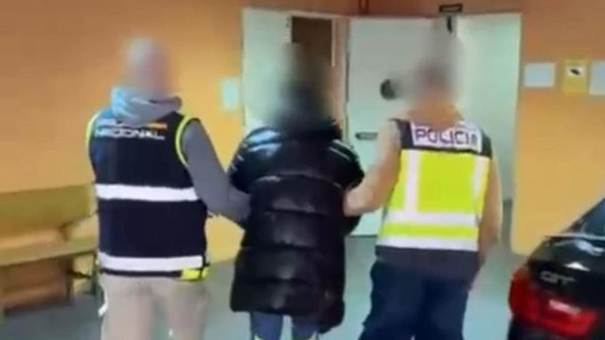 Detenido el joven acusado de disparar a su tío en una discusión familiar en Alicante y sus padres