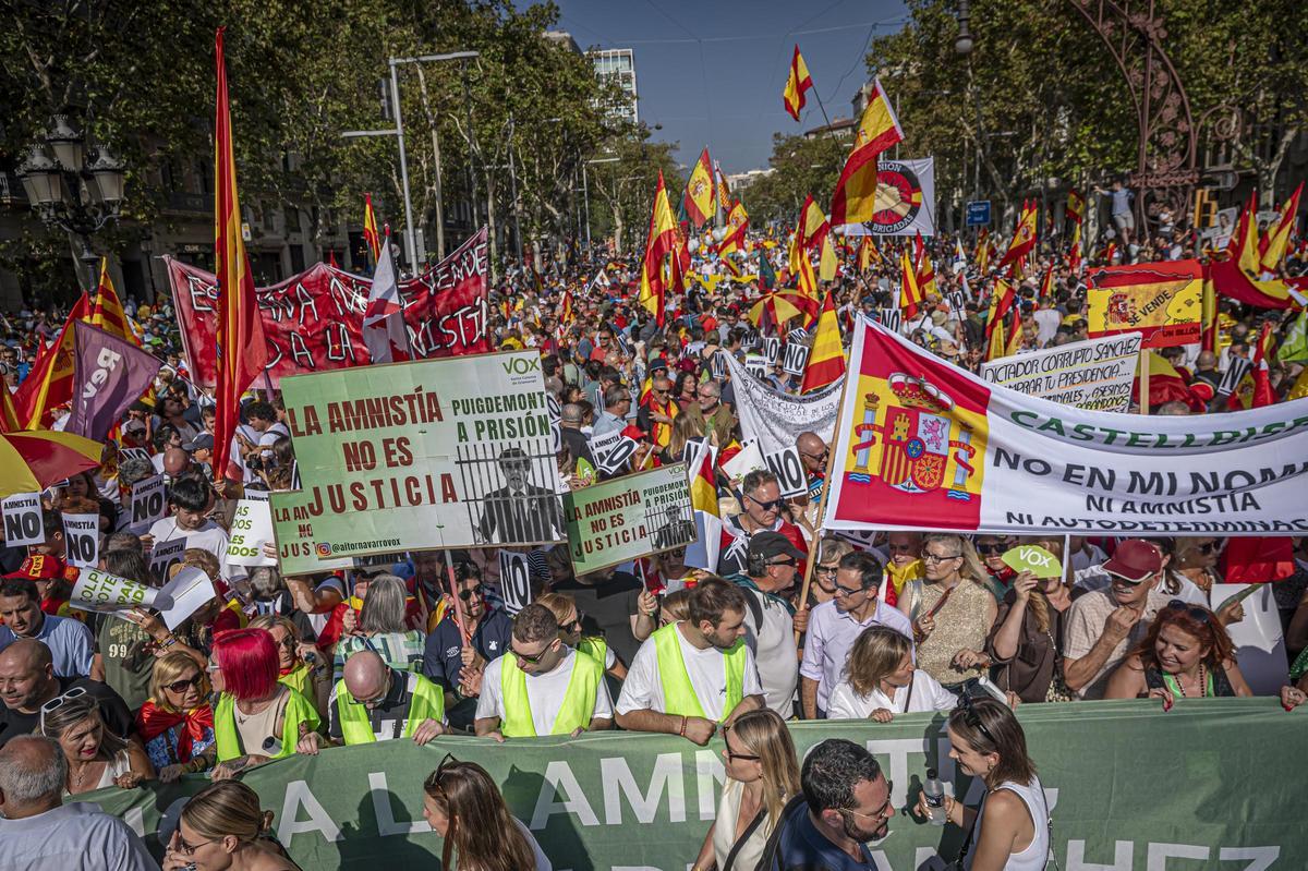 Manifestación contra la amnistía en Barcelona
