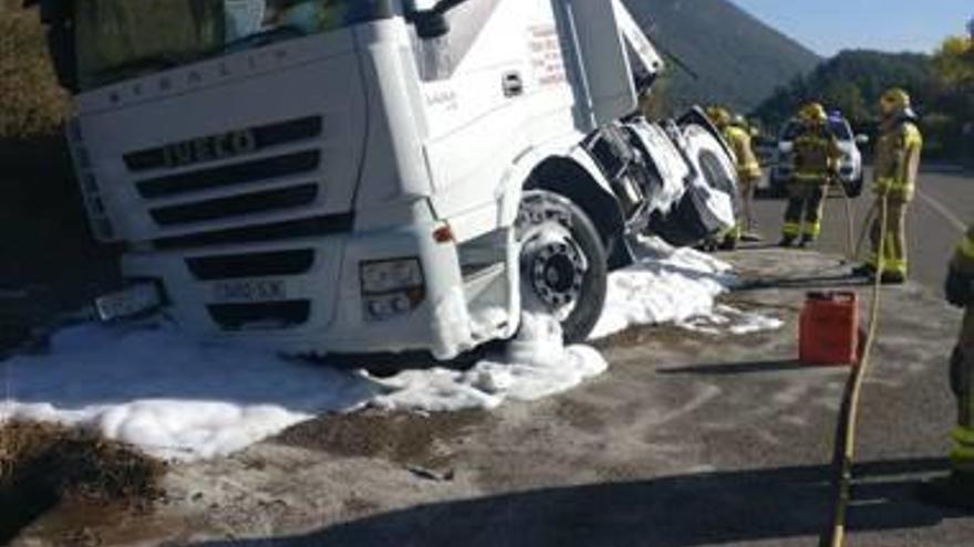 El camió accidentat