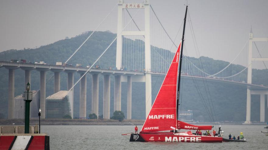 El Mapfre, ayer a su llegada a Guangzhou.