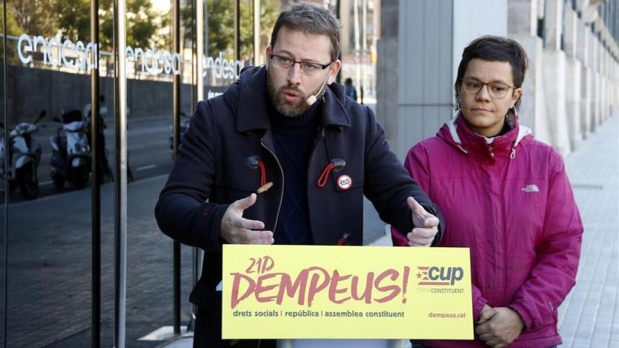 La CUP avisa a JxCat y ERC: &quot;Si piensan que pueden echarse atrás en un acuerdo, que se preparen&quot;