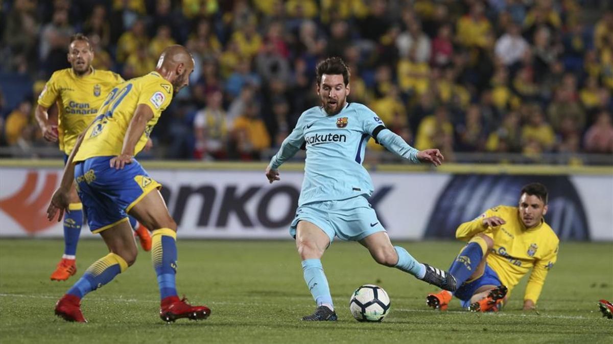 Messi marcó un sensacional gol de falta directa, pero no fue suficiente