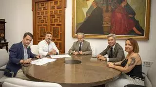 La Diputación muestra su respaldo a la Asociación Toro de Cuerda de Carcabuey con un acuerdo de colaboración