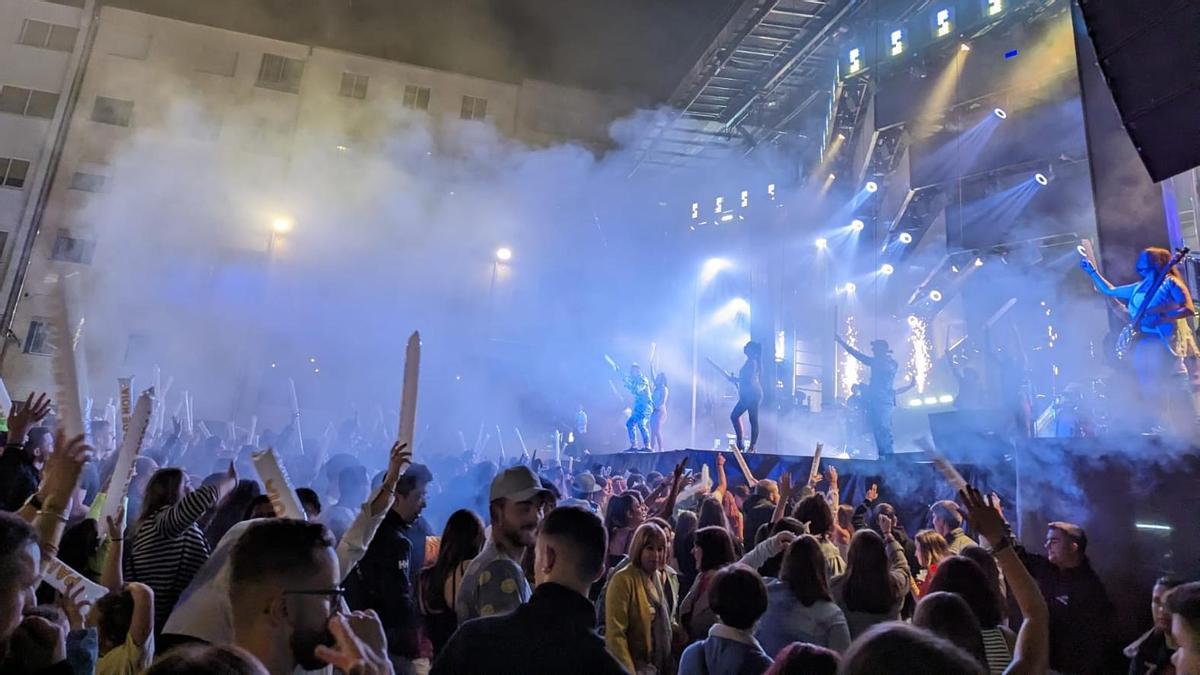 El Combo Dominicao será una de las orquestas que actuará en una de las fiestas de pre Fin de Año en el área de Vigo.