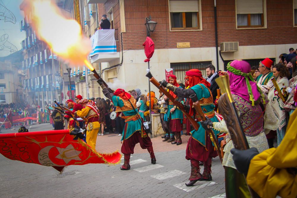 Onil vive una batalla con menos decibelios