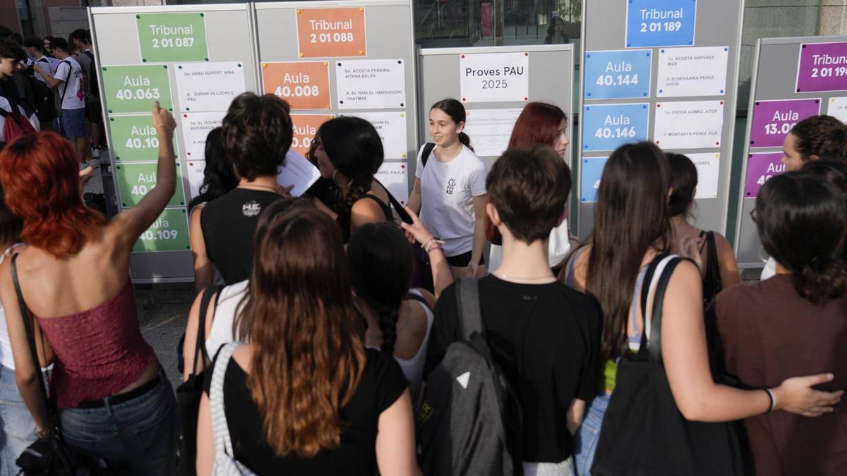Primer día de selectividad 2025 en Catalunya.