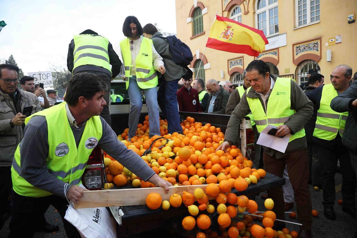 Protestas del campo malagueños, tras la firma del acuerdo Mercosur