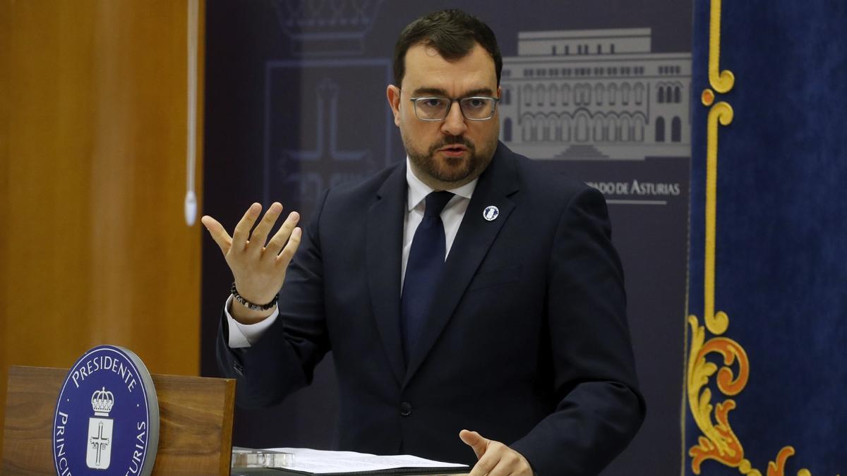 Adrián Barbón