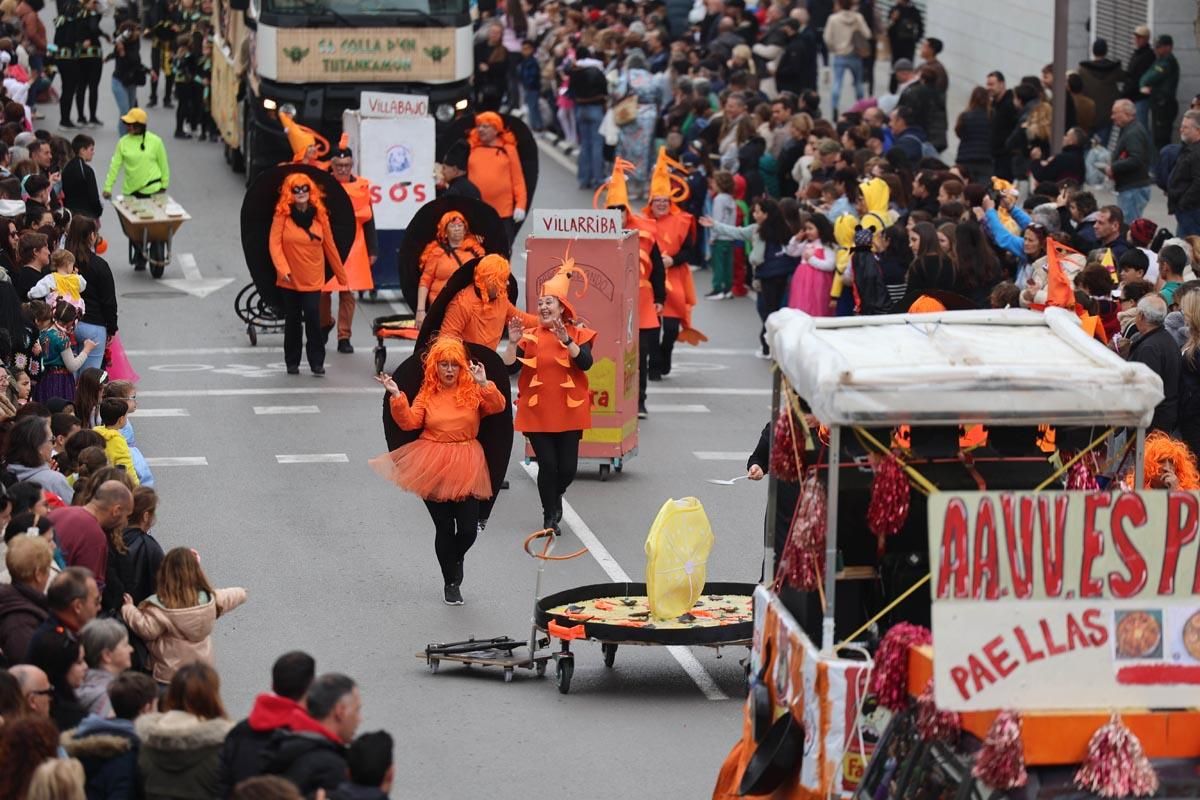 Búscate en las imágenes de la rúa de Carnaval de Ibiza