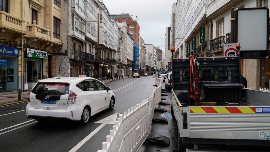 Edificios de la calle San Andrés en la zona donde empezaron las obras la semana pasada.   | // MIGUEL MIRAMONTES