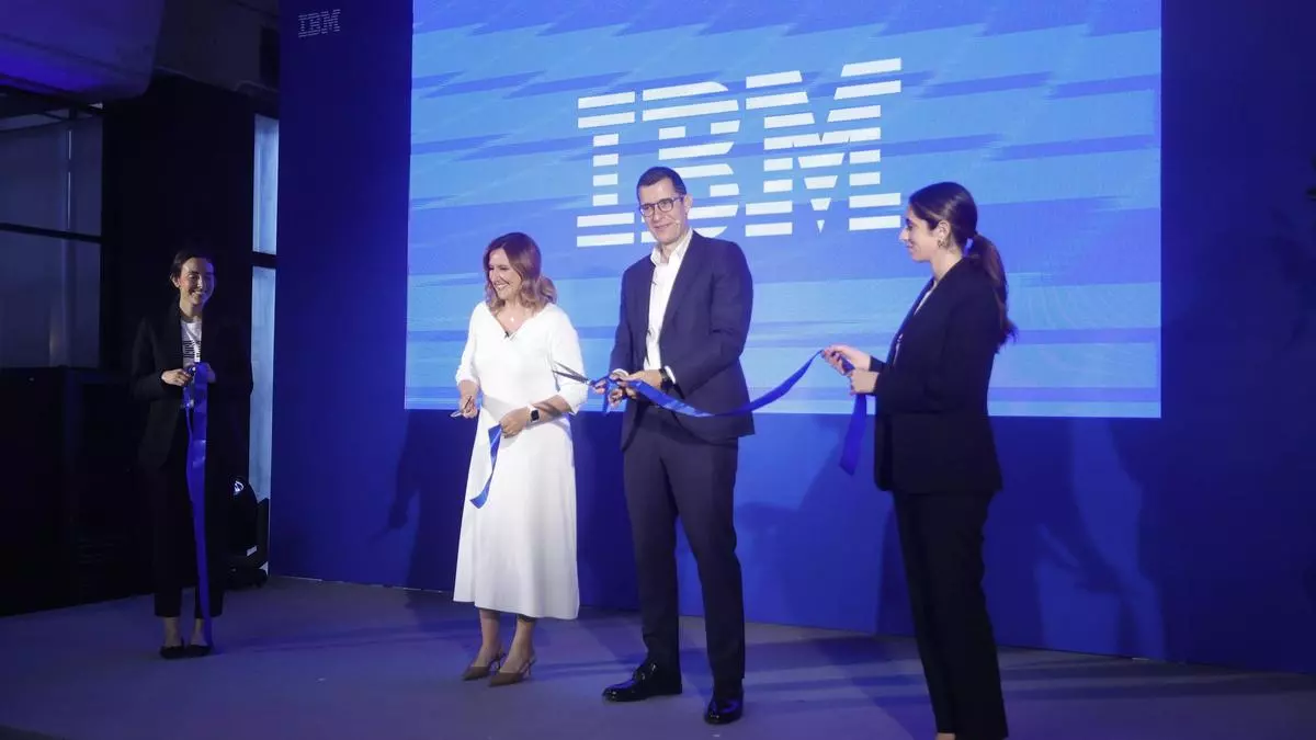 IBM vuelve a Valencia treinta años después y busca contratar talento tecnológico