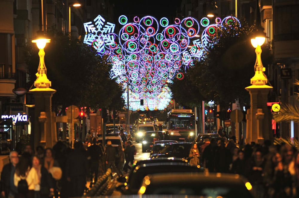 Así ha sido el encendido de luces de la Navidad en