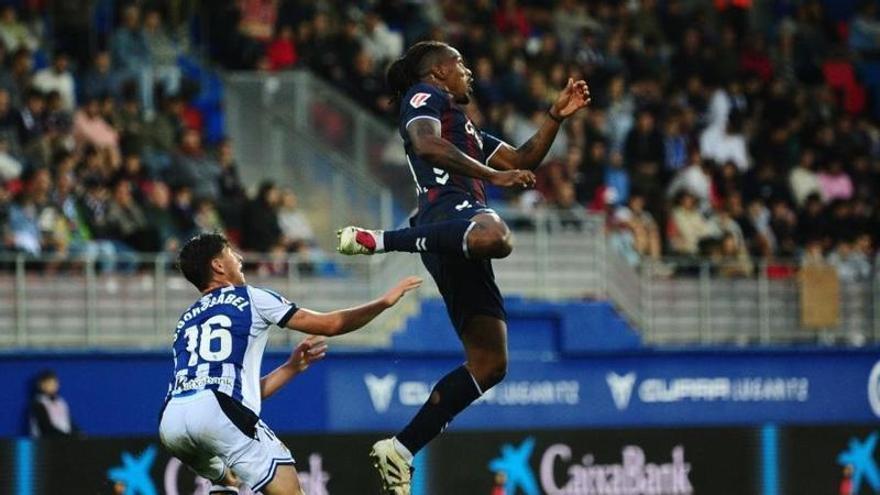 Jair firmará por el Huesca hasta 2027 en un fichaje ya solo pendiente del anuncio