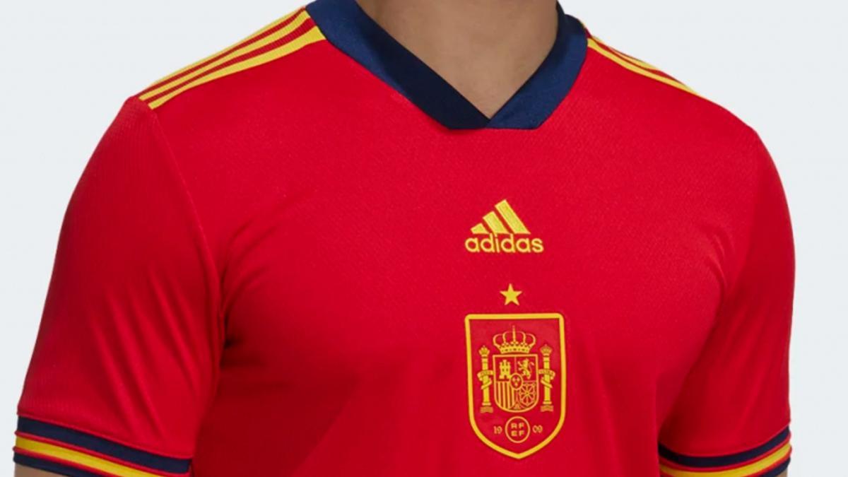 La imagen de la camiseta que lucirá España ante la República Checa