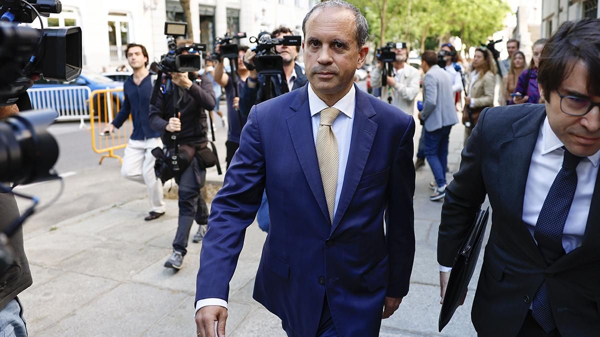 Neira declara en el Tribunal Supremo que tenía el mandato de su cliente de llegar a un acuerdo con la Fiscalía