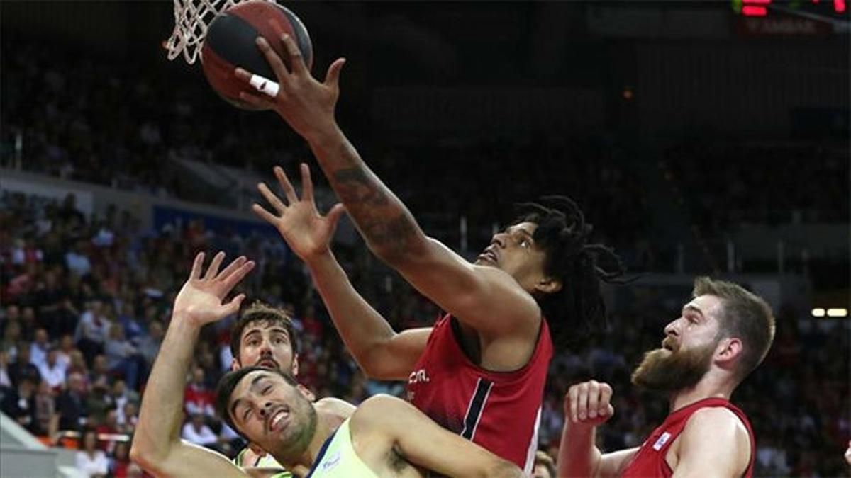 El Barça Lassa jugará la final de la Liga Endesa tras ganar a Tecnyconta Zaragoza (81-96)