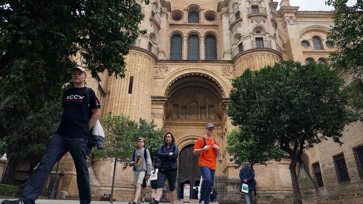 Constatan que la oferta turística tiende a agruparse tanto en Málaga como en Barcelona.