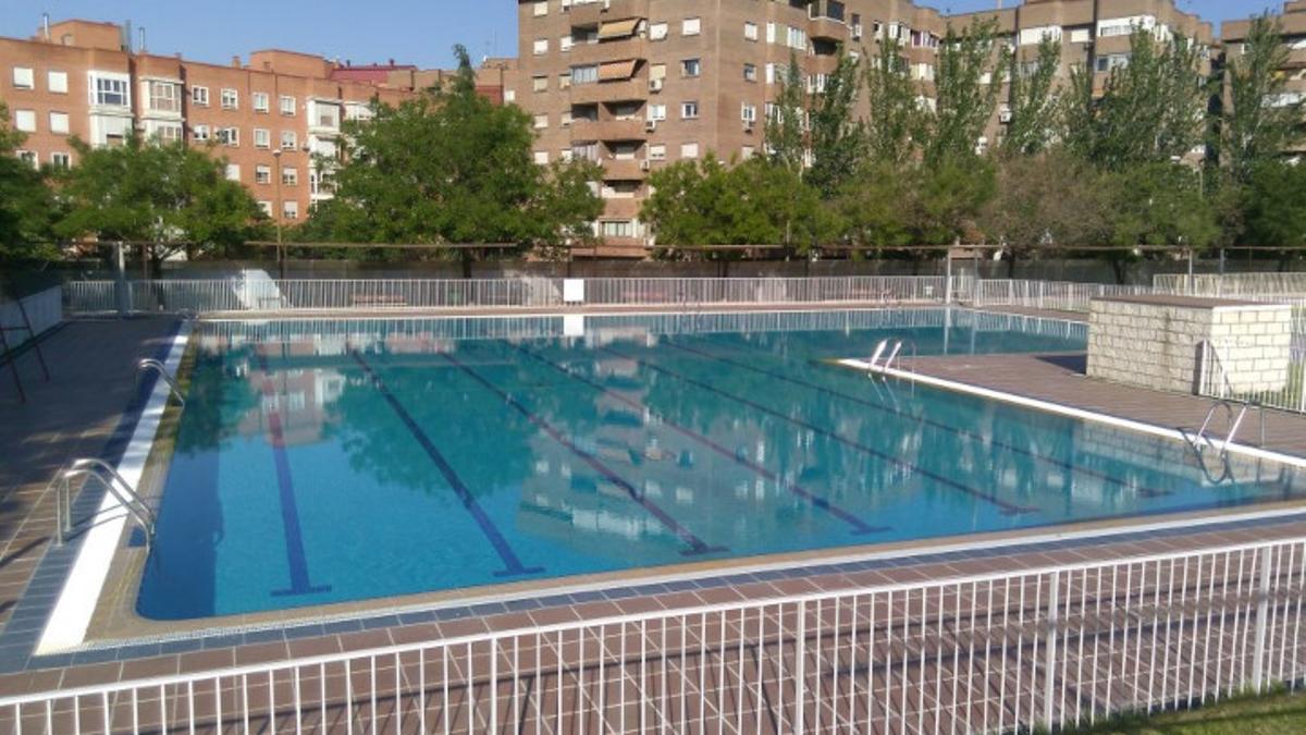 Piscina del Centro Deportivo Municipal de Peñuelas.