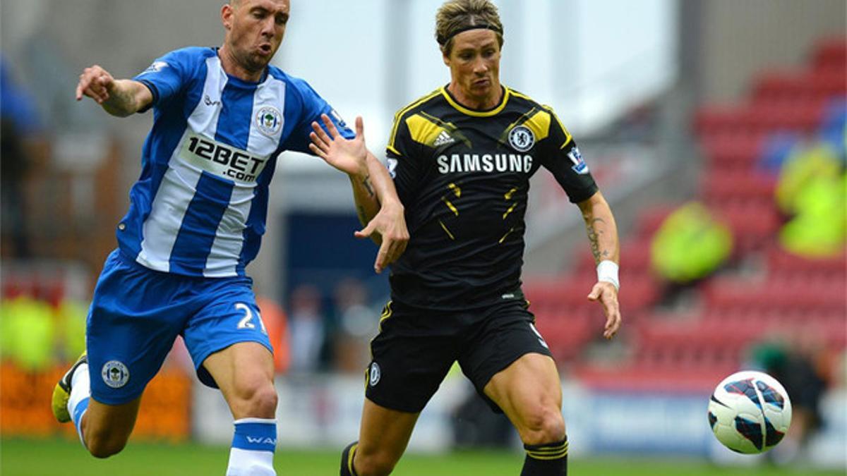 Ramis y Torres, durante un Wigan-Chelsea de la Premier League 2012-13