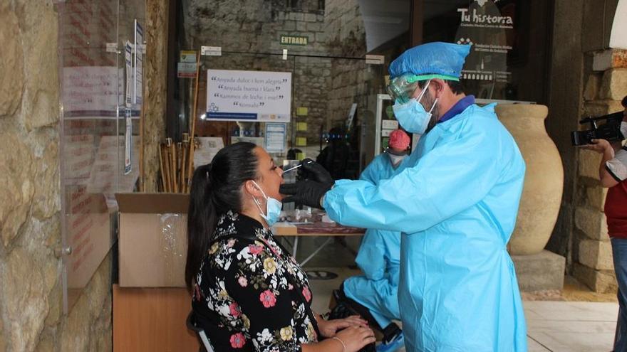 42 nuevos contagios en Lucena y un fallecido por coronavirus