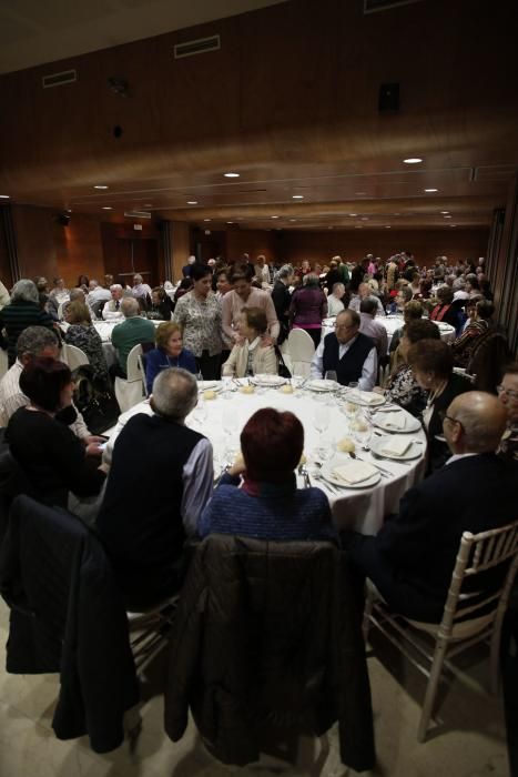 Comida de los jubilados de la asociación Tierno Galván