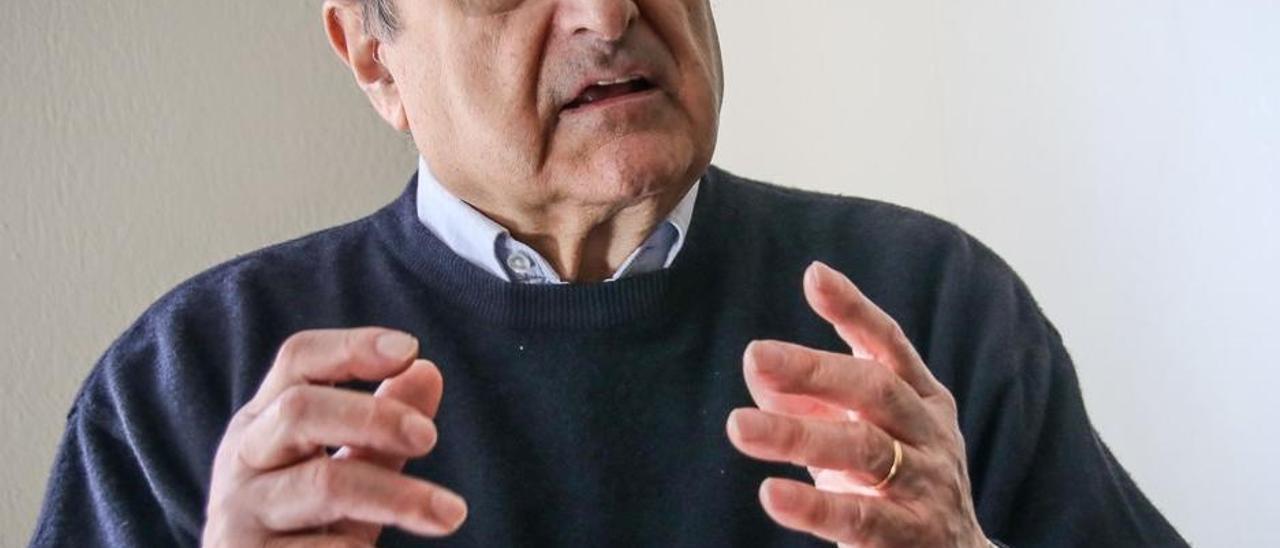 José Sanus ostentó la Alcaldía de Alcoy entre 1979 y 2000 y fue una de las figuras más destacadas del socialismo valenciano.  JUANI RUZ