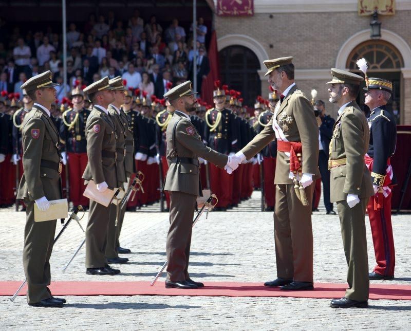Visita de Felipe VI a la Academia General Militar de Zaragoza