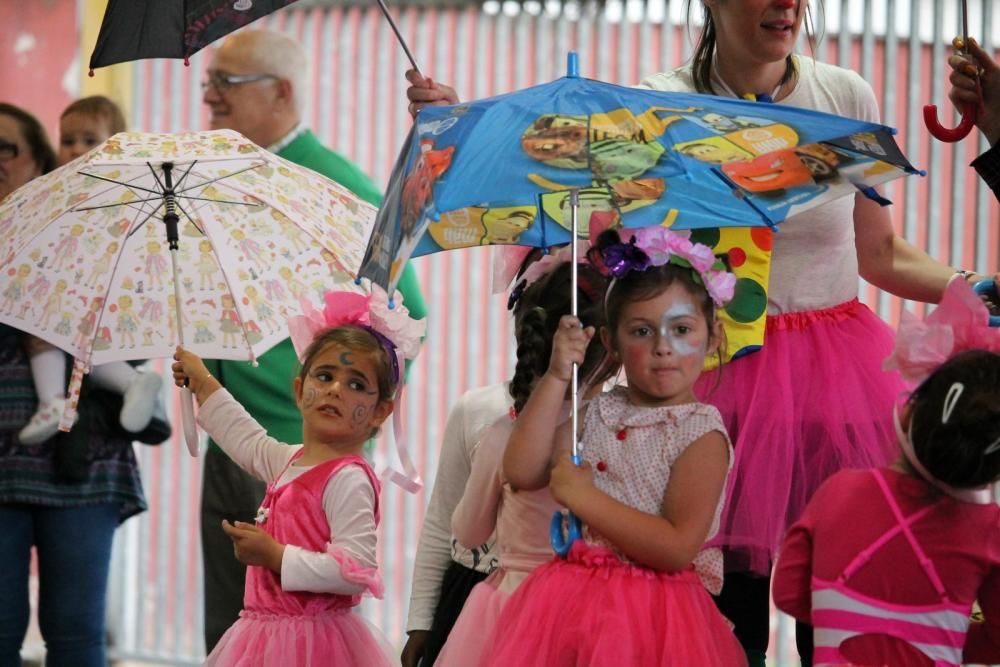 Un circo en el colegio Laviada