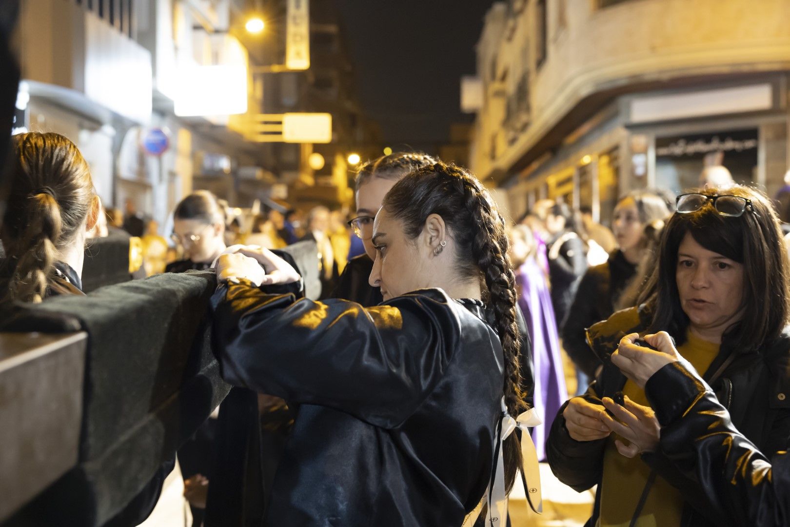 Aquí las imágenes de la Procesión de Lunes Santo en Torrevieja