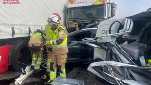 Un fallecido en un accidente en Castellón en el que se han visto implicados 40 vehículos