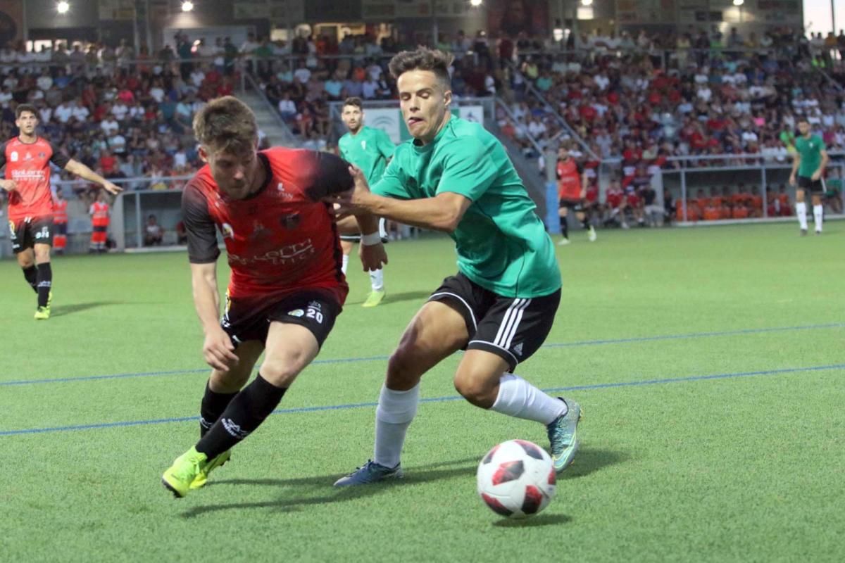 Victoria del Córdoba CF en Puente Genil