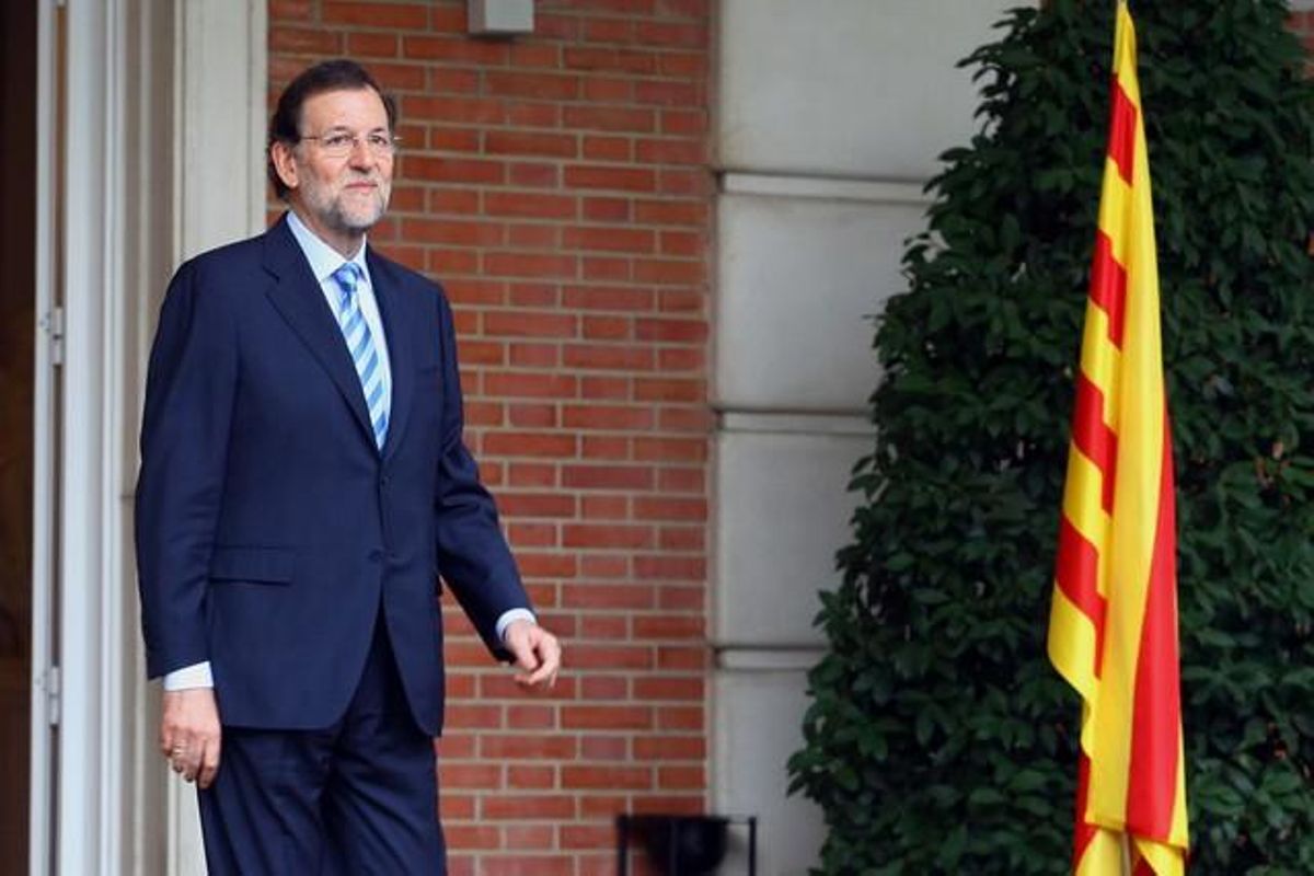 Mariano Rajoy, aquest dijous, a les portes de la Moncloa. Mariano Rajoy, aquest dijous, a les portes de la Moncloa.