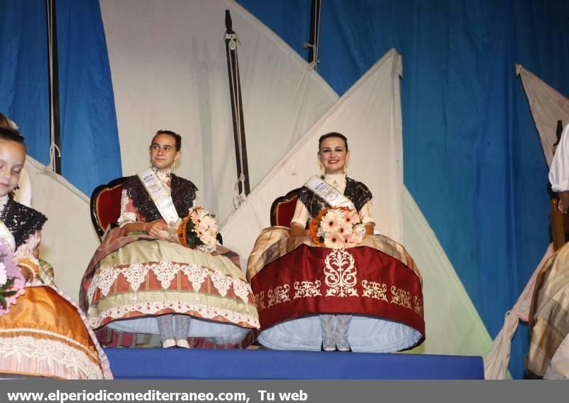 Natalia y María, reinas de fiestas en el Grao