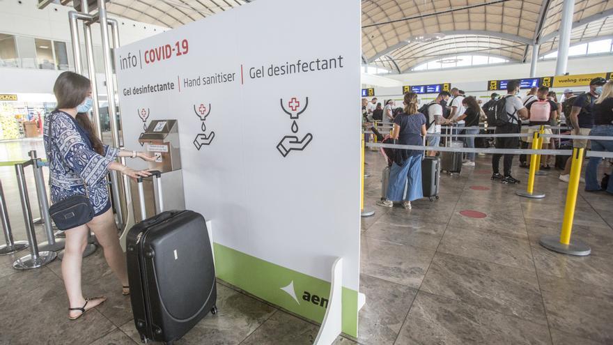 El aeropuerto de Alicante-Elche, entre los 14 más limpios y seguros de Europa frente al covid