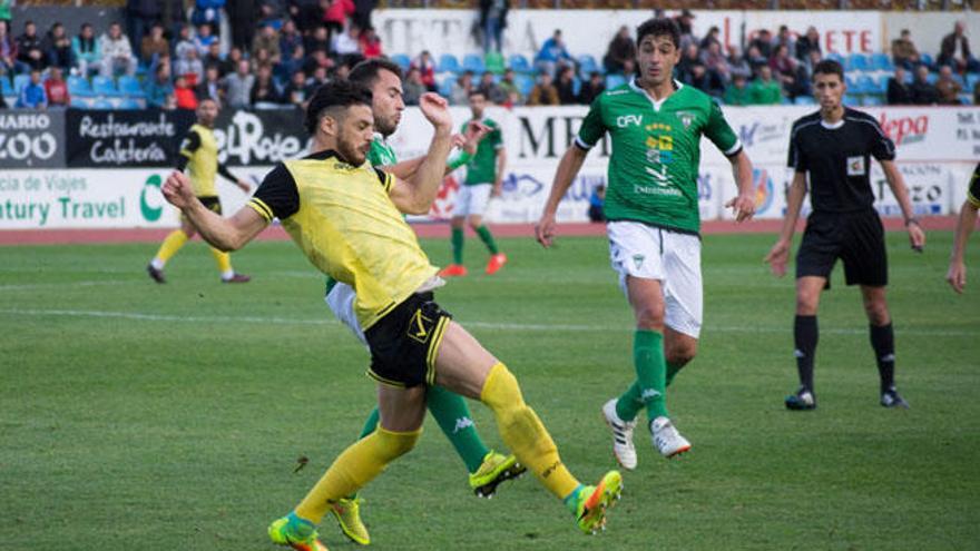 El Marbella volvió a mostrar lejos de su estadio la peor de sus caras.