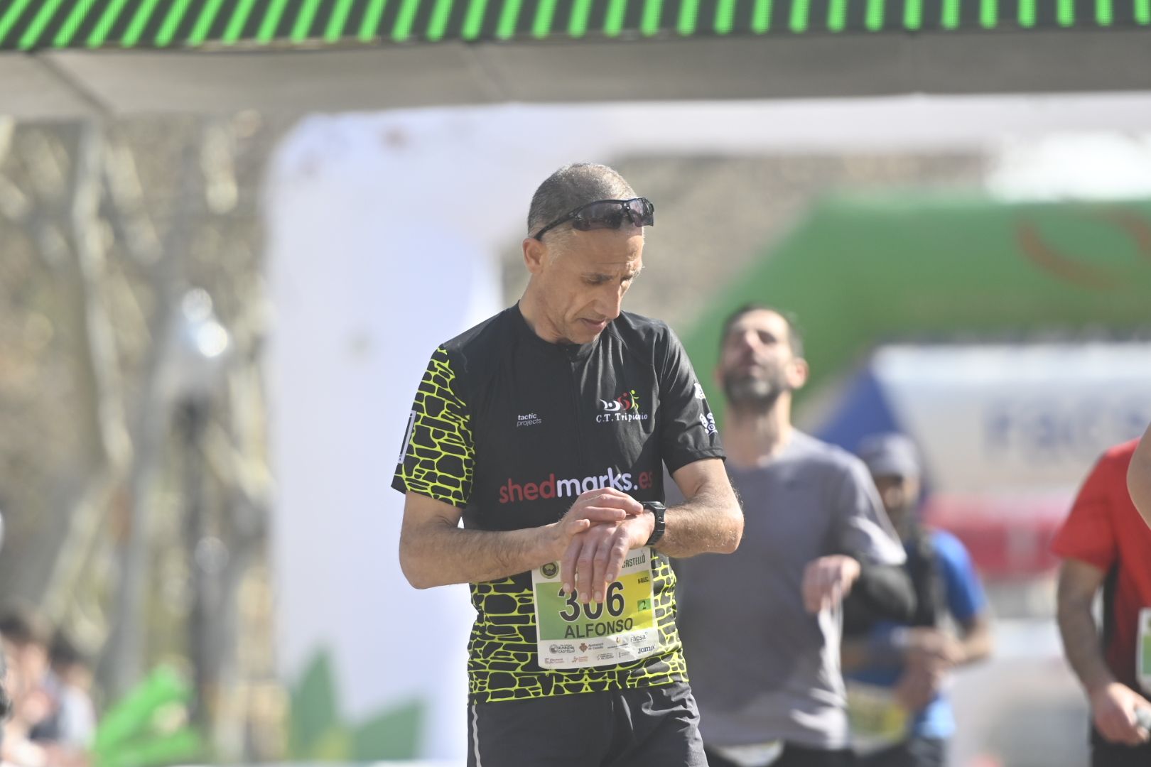 Algunas de las mejores celebraciones en meta del Marató bp Castelló