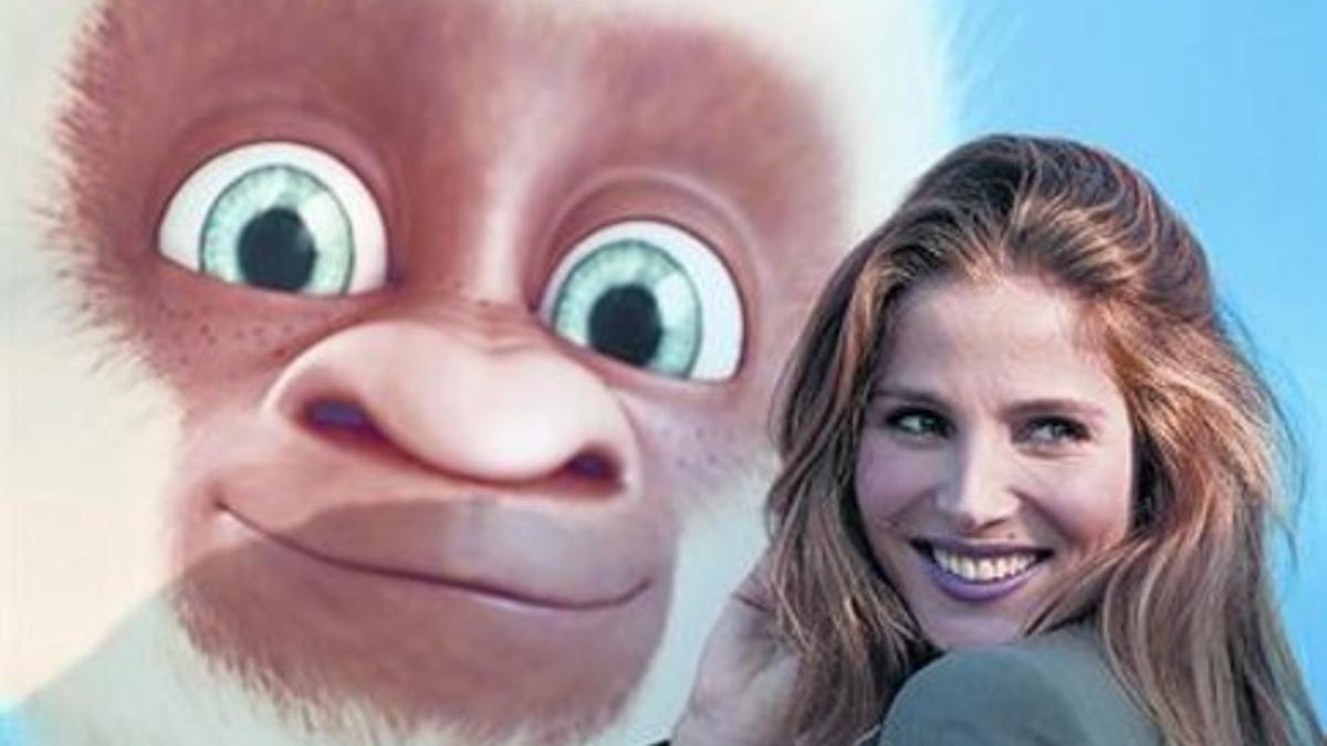 Elsa Pataky y el Copito de Nieve cinematográfico, ayer en el zoo.