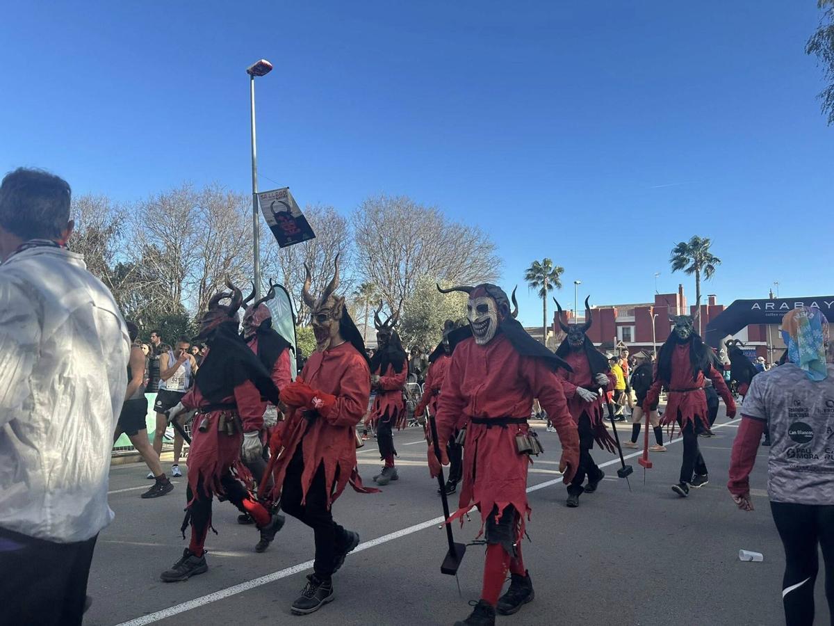 La Cursa de Sa Llego reunió a más de 2.000 corredores en sa Pobla