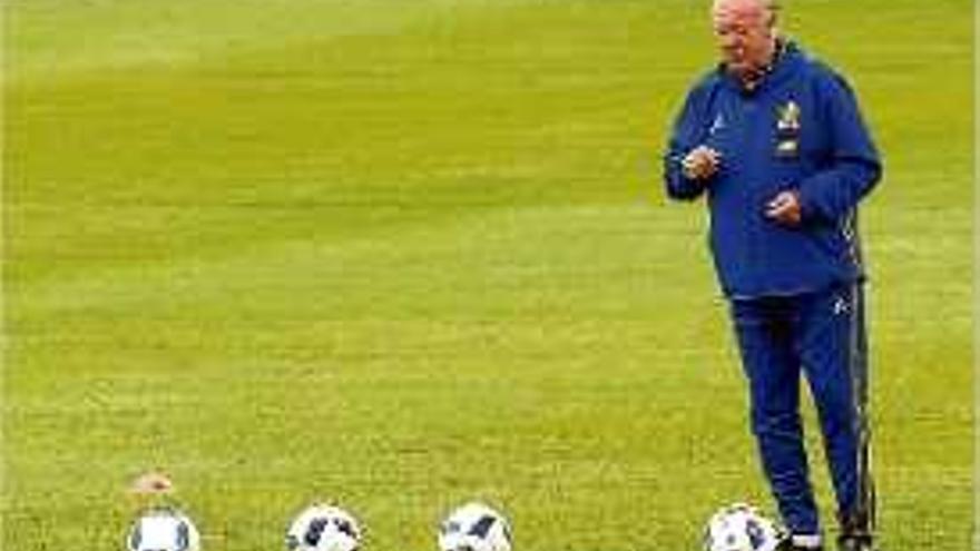 Vicente del Bosque, en un entrenament d&#039;aquesta última Eurocopa.