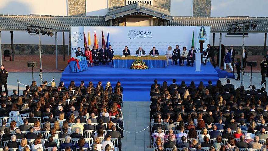 La UCAM celebra la primera graduación en su Campus de Cartagena