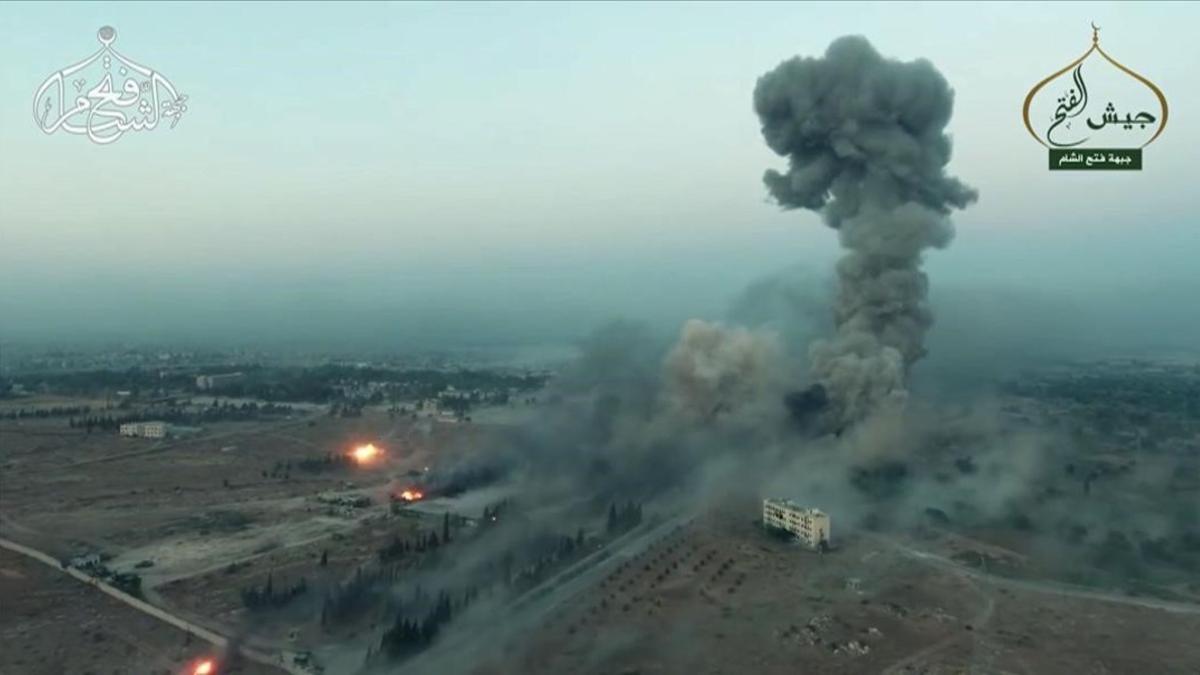Imagen tomada desde un 'dron' de los combates en Alepo.