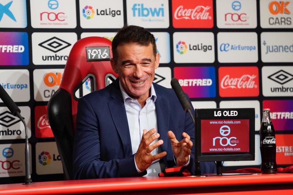 Presentación de Luis García como entrenador del RCD Mallorca