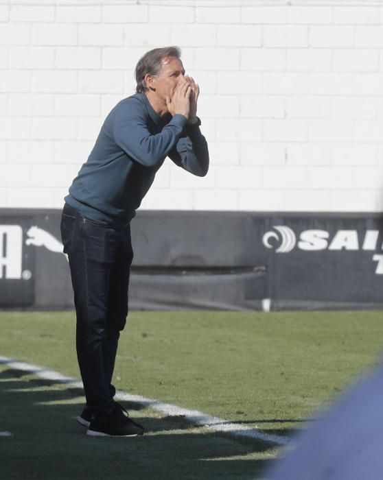 El Valencia Mestalla acaricia la remontada