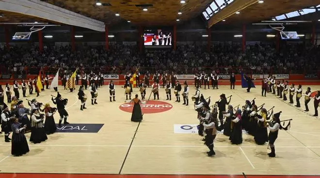 Más de 2.000 personas disfrutan en Porriño de rondallas de 8 concellos