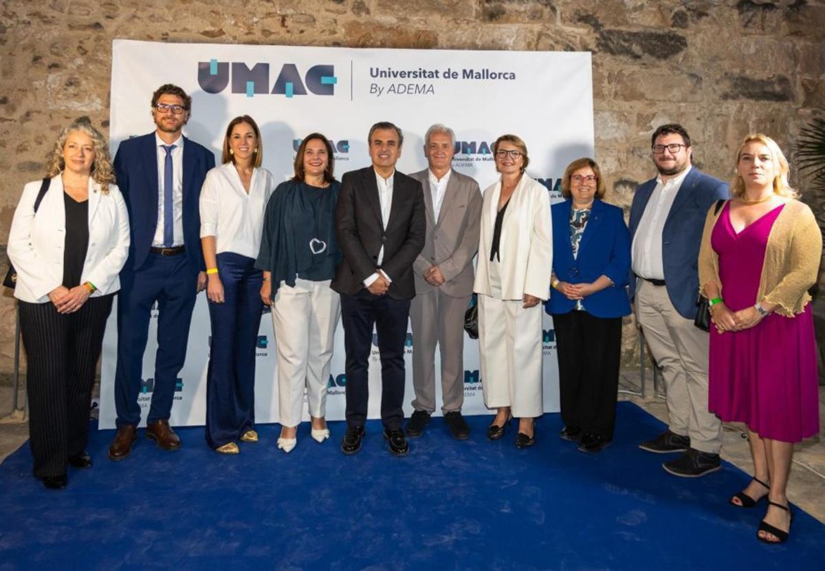 El conseller Vera encabezó la representación institucional. | ADEMA