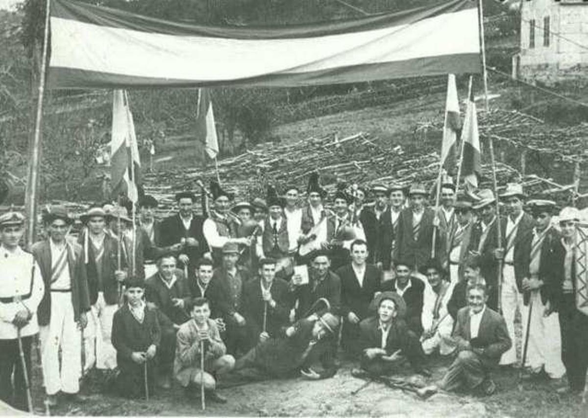 Grandes gaiteiros no Entroido do Hío
