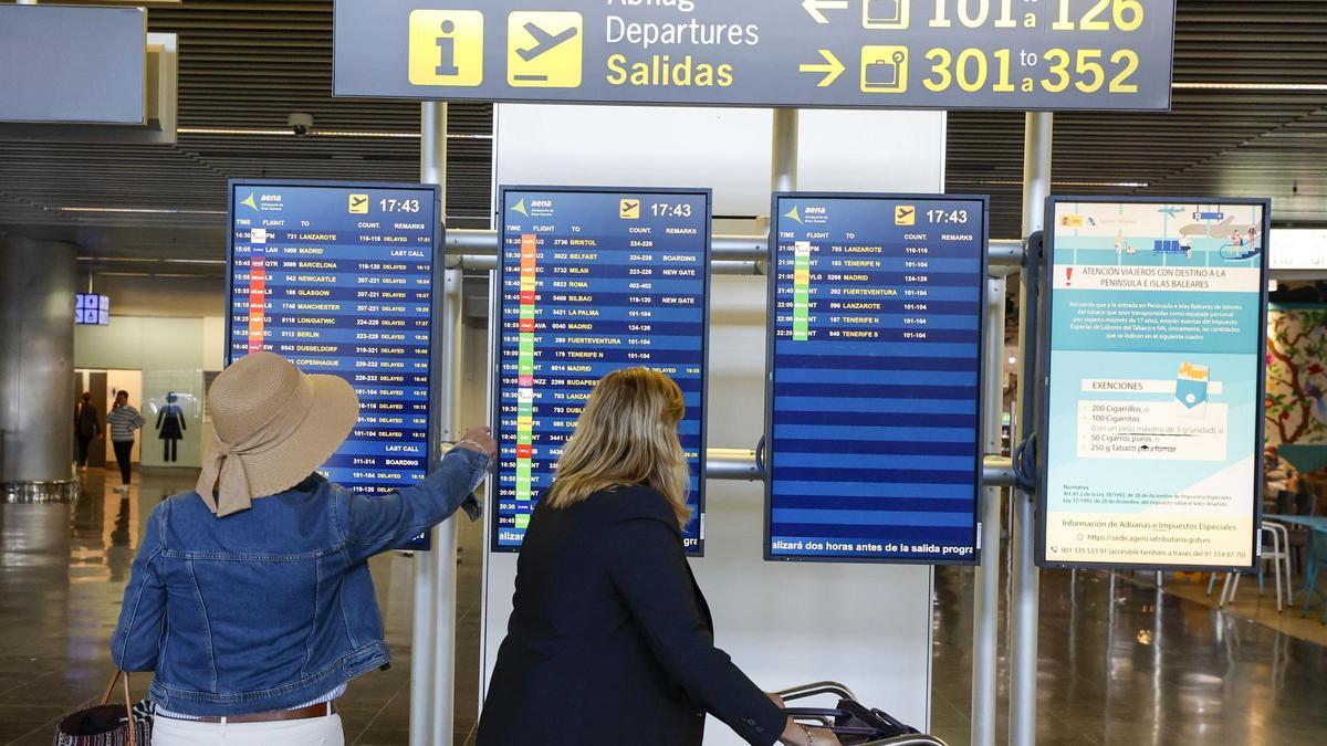 El Gobierno pagará a las aerolíneas 720 millones por compensaciones en los vuelos a las islas